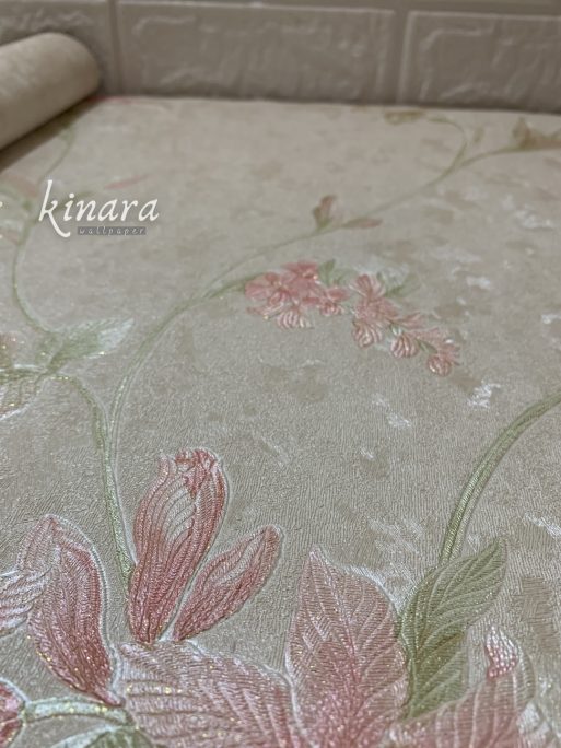 Wallpaper Bunga Pink Dasar Krem E0125