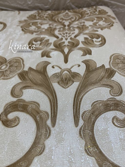 Wallpaper Klasik Batik Coklat Susu Dasar Krem E0144