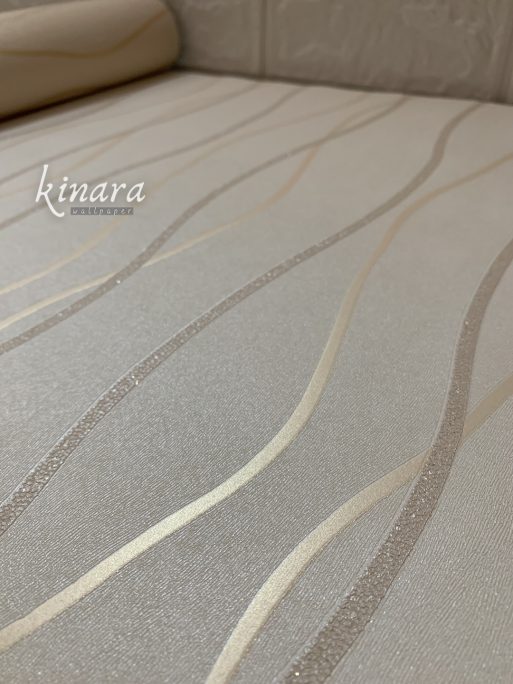 Wallpaper Ulir Coklat Gold Dasar Krem Muda Minimalis E0161