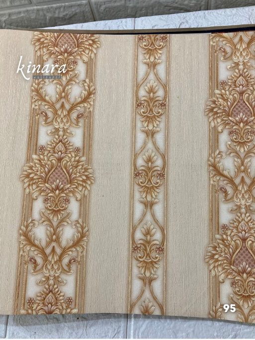 Wallpaper Garis Gold Dasar Krem E0195