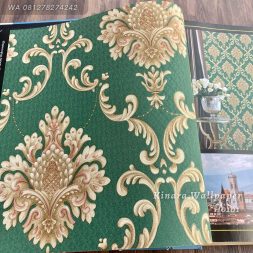 Wallpaper Batik Klasik Gold Dasar Hijau H0101