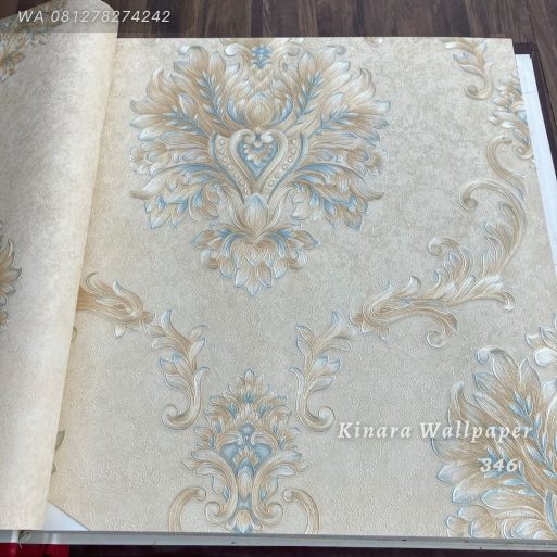Wallpaper Bunga Klasik Gold Silver C-346