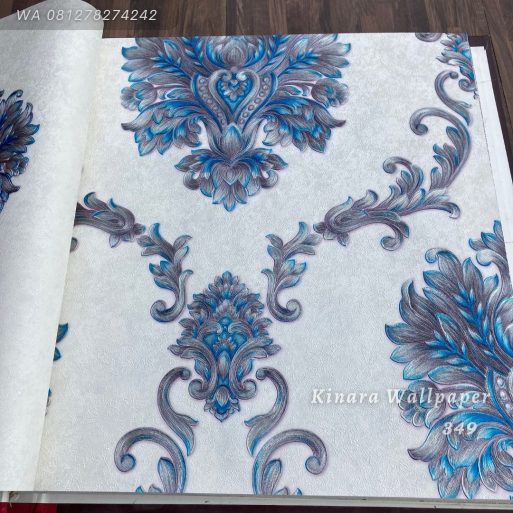 Wallpaper Bunga Klasik Krem Biru C-349