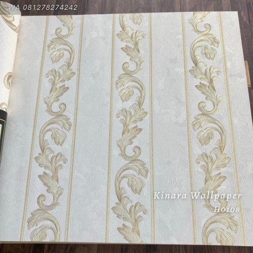 Wallpaper Salur Gold Dasar Cream