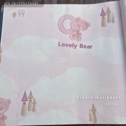 Wallpaper Karakter Anak Beruang Pink H0184